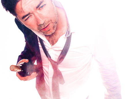 NEW SINGLE: Rob Lea - 'Time Of My Life'