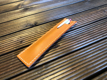 Leather craft:ペンケース