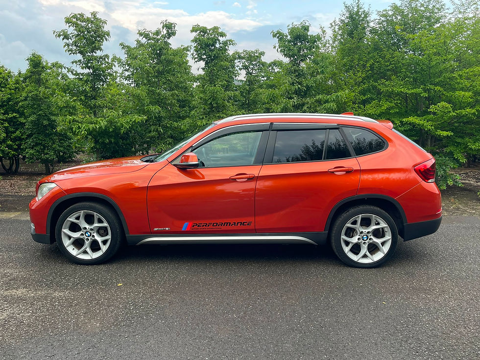 Miniatura: 🔥 Rare Alpine Orange BMW X1 