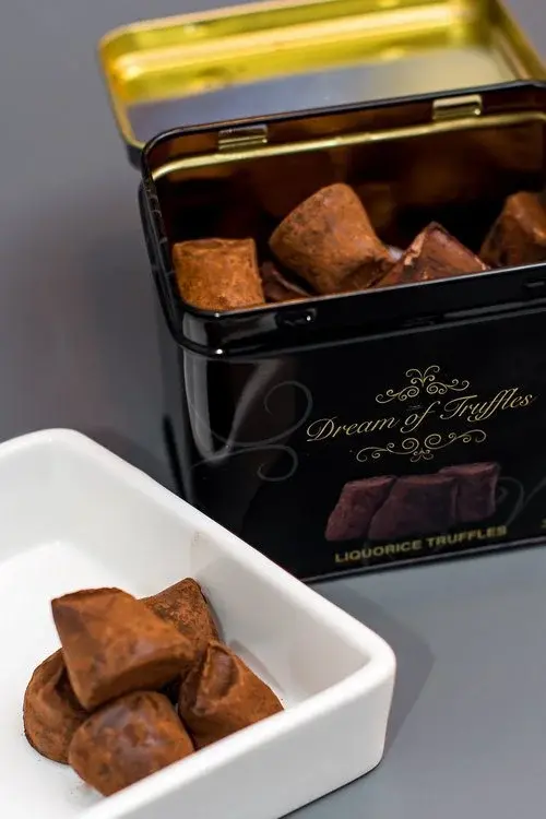 Thumbnail: Sea Salt Truffles Tin - Dream of Truffles