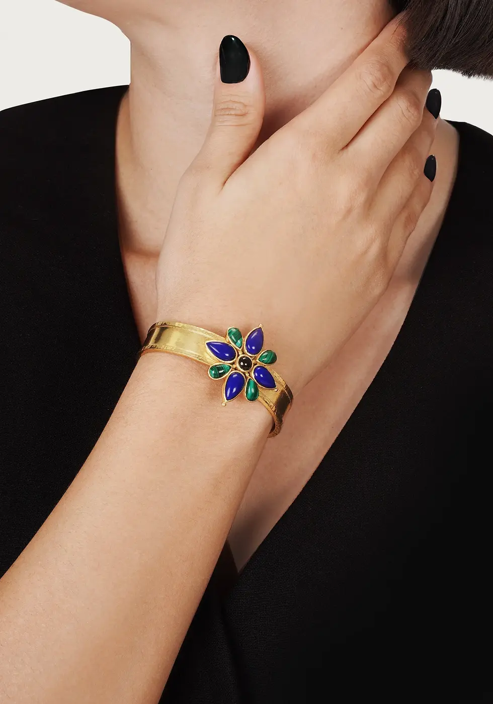 Thumbnail: Forza Fiore Cuff Bracelet