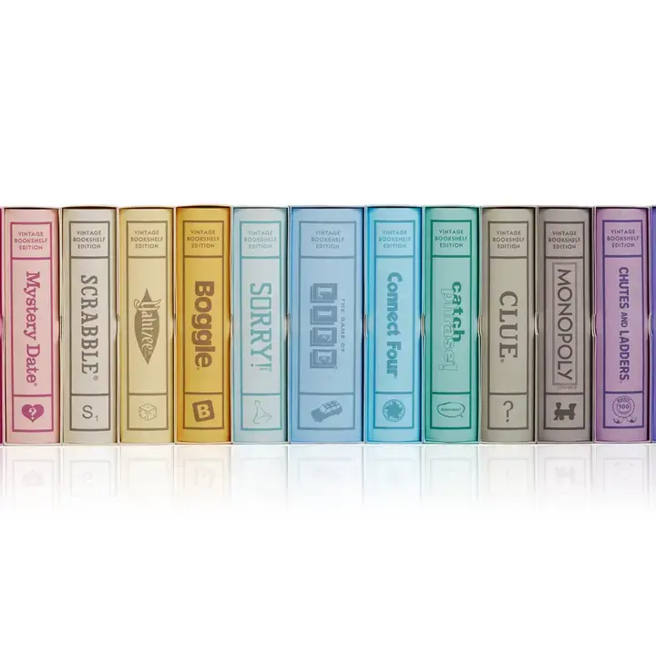 Thumbnail: Chess Vintage Bookshelf Game