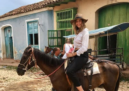 KUBA: Cesta do minulosti s vůní doutníků