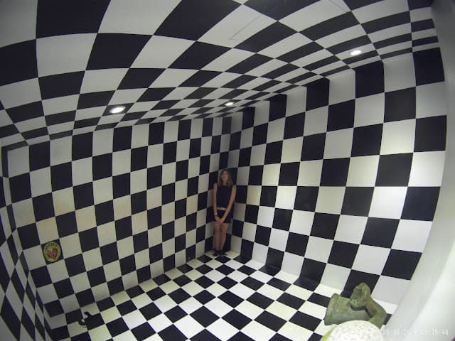 Optická iluze v parku Xenses.