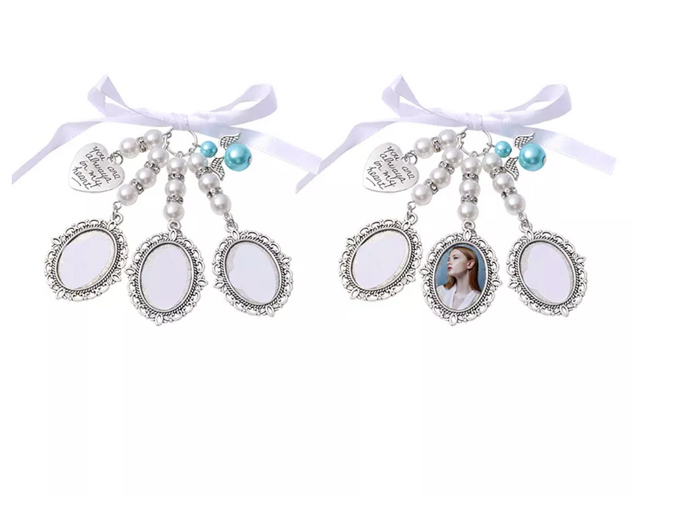 Miniatura: Ribbon Wedding Bouquet 2 Photo Charm