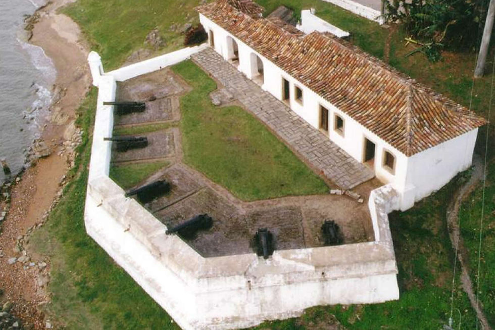 Forte Santana - foto tirada de cima da Ponte Hercílio Luz