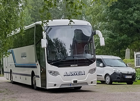 Bussi ja taksi A.Arvela.jpg