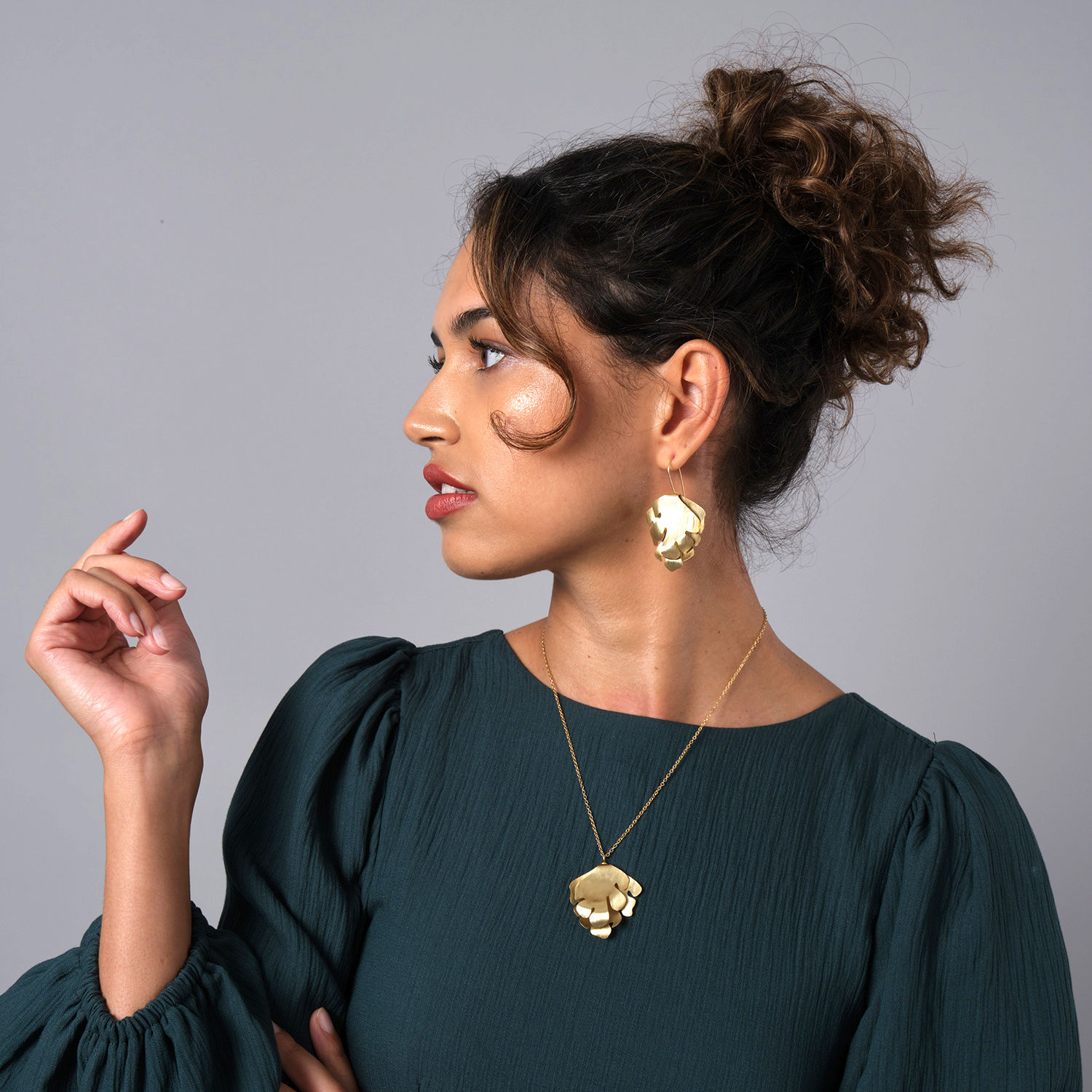 Seaweed Wave Pendant