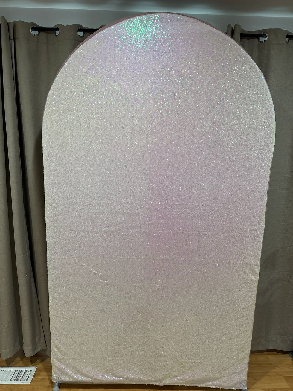 Thumbnail: Large Arch Backdrops