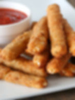 Bâtonnets de fromage et sauce marinara