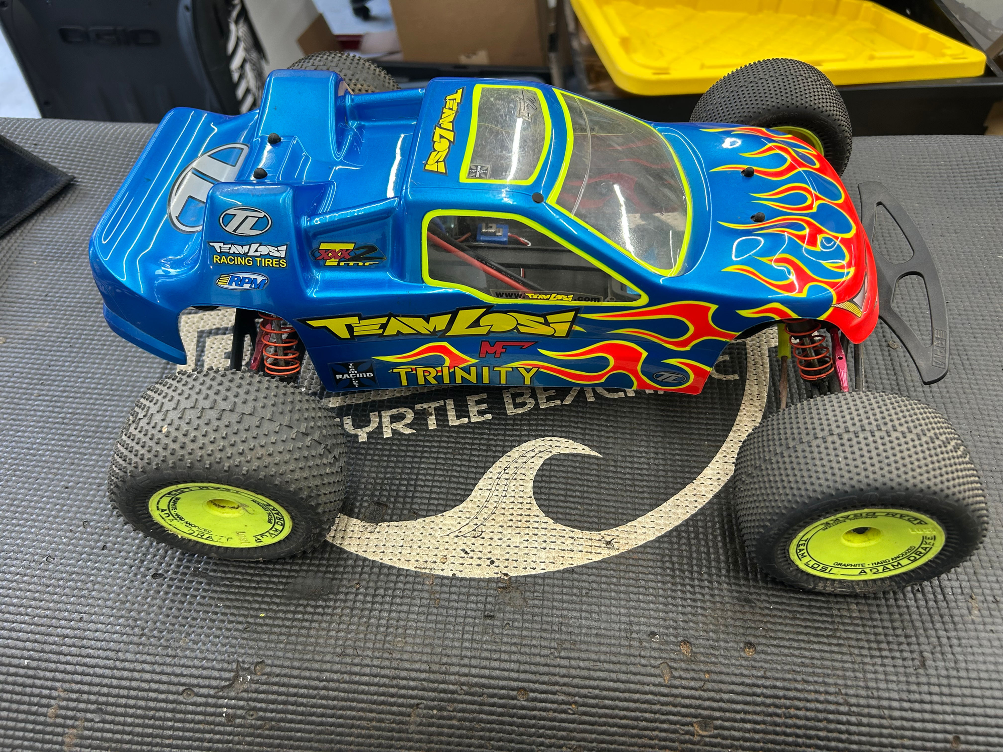 Team Losi XXXT aRTR