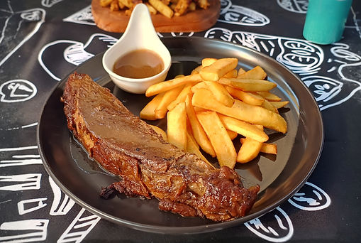 Plateada con papas fritas_edited_edited.jpg
