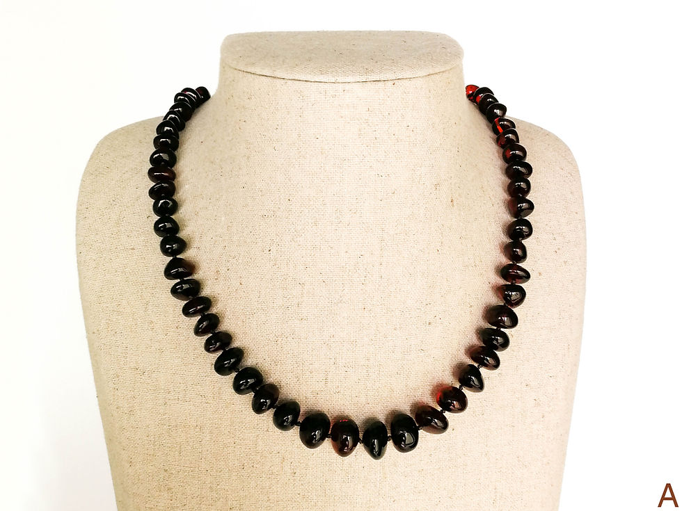 Thumbnail: Exclusive royal cherrycolor natural amber nuggets necklace