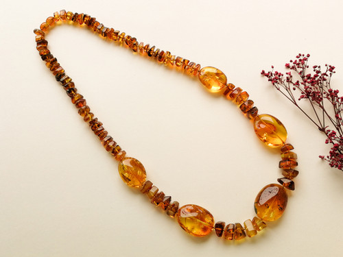 Rich Cognac Amber Necklace - Faceted Chips and Smooth Oval Beads