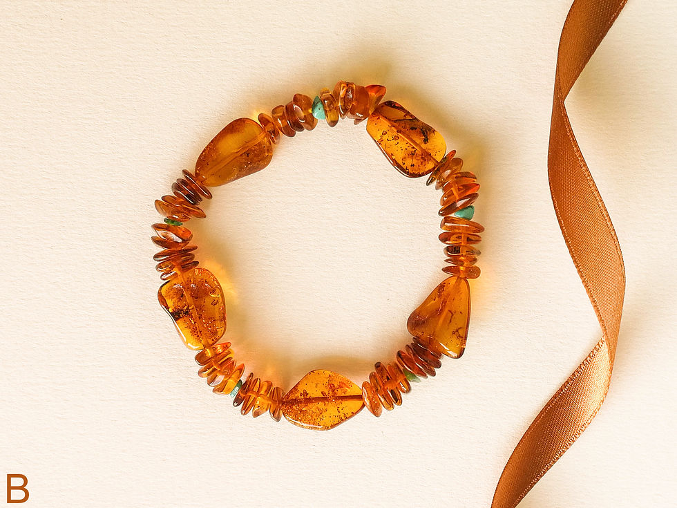 Thumbnail: Cognac amber beans and chips everyday elastic bracelet with turquoise