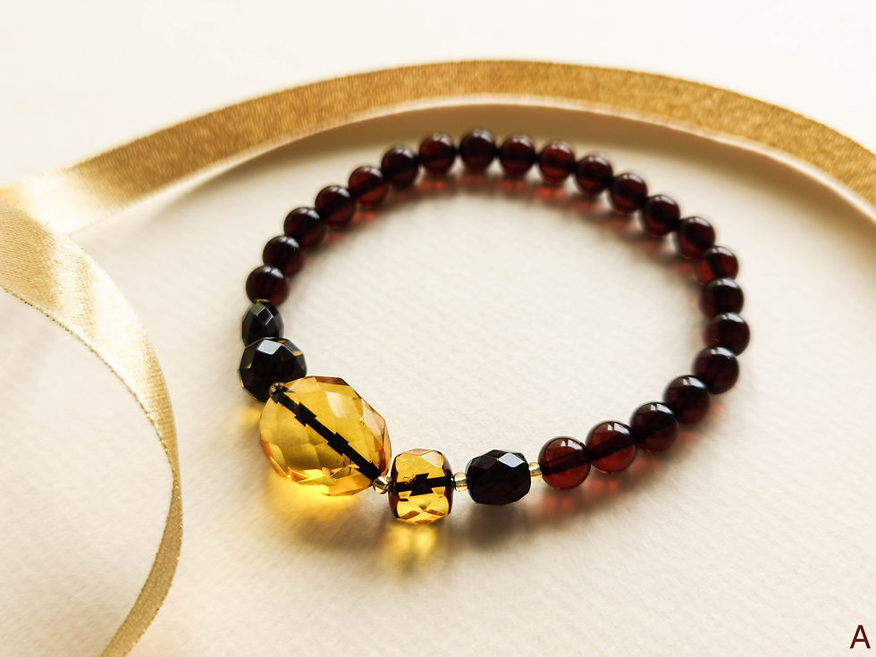 Thumbnail: Three large contrasting faceted amber beads bracelet