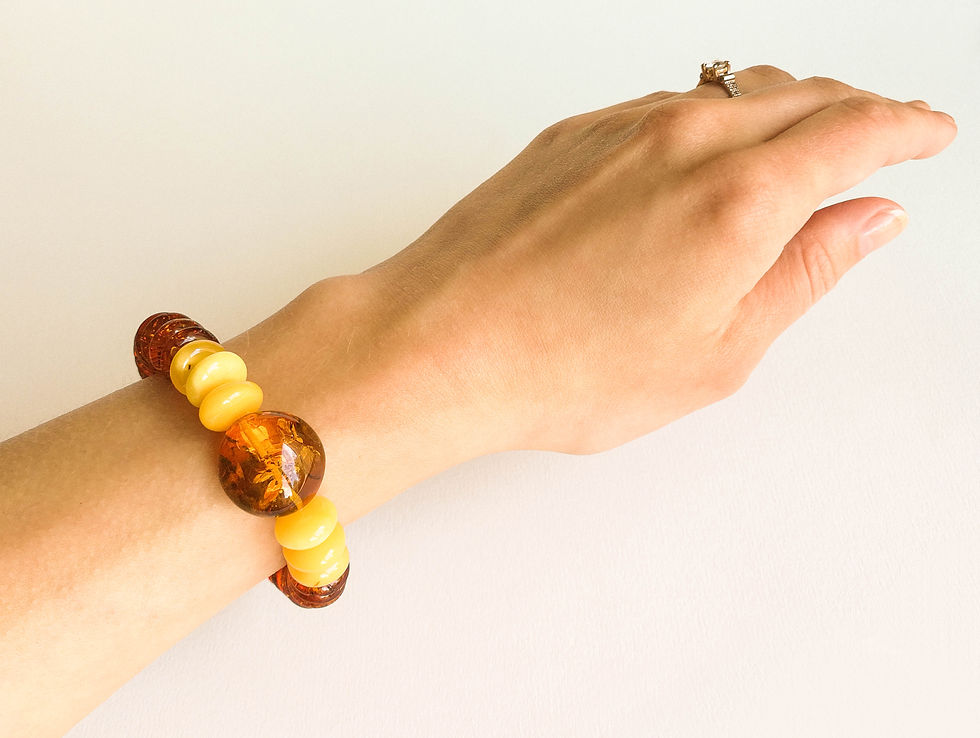 Thumbnail: Large shiny cognac color and tablet beads amber bracelet