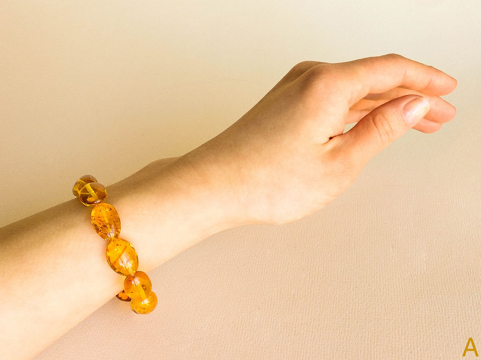 Thumbnail: Light cognac color olives amber bracelet