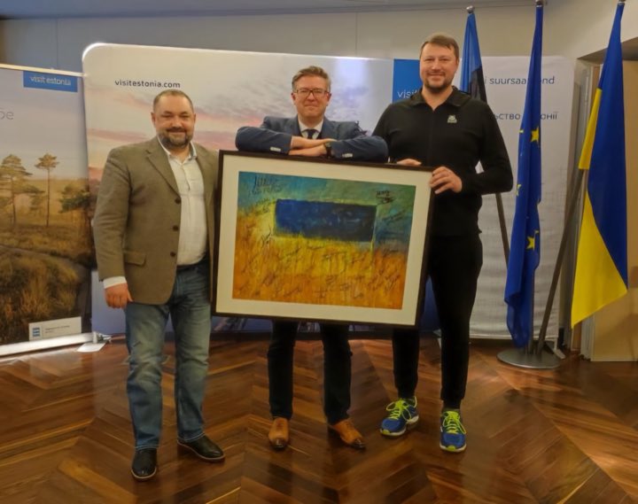 Oleksandr Usyk Print — BRAVE U Fund artifact