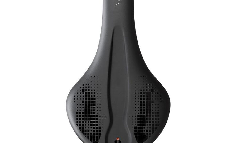 DDK VM Fit 8237A Performance Vacuum Saddle in Black