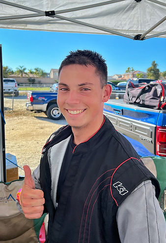 justin_thumbs_up_at_apex.jpg