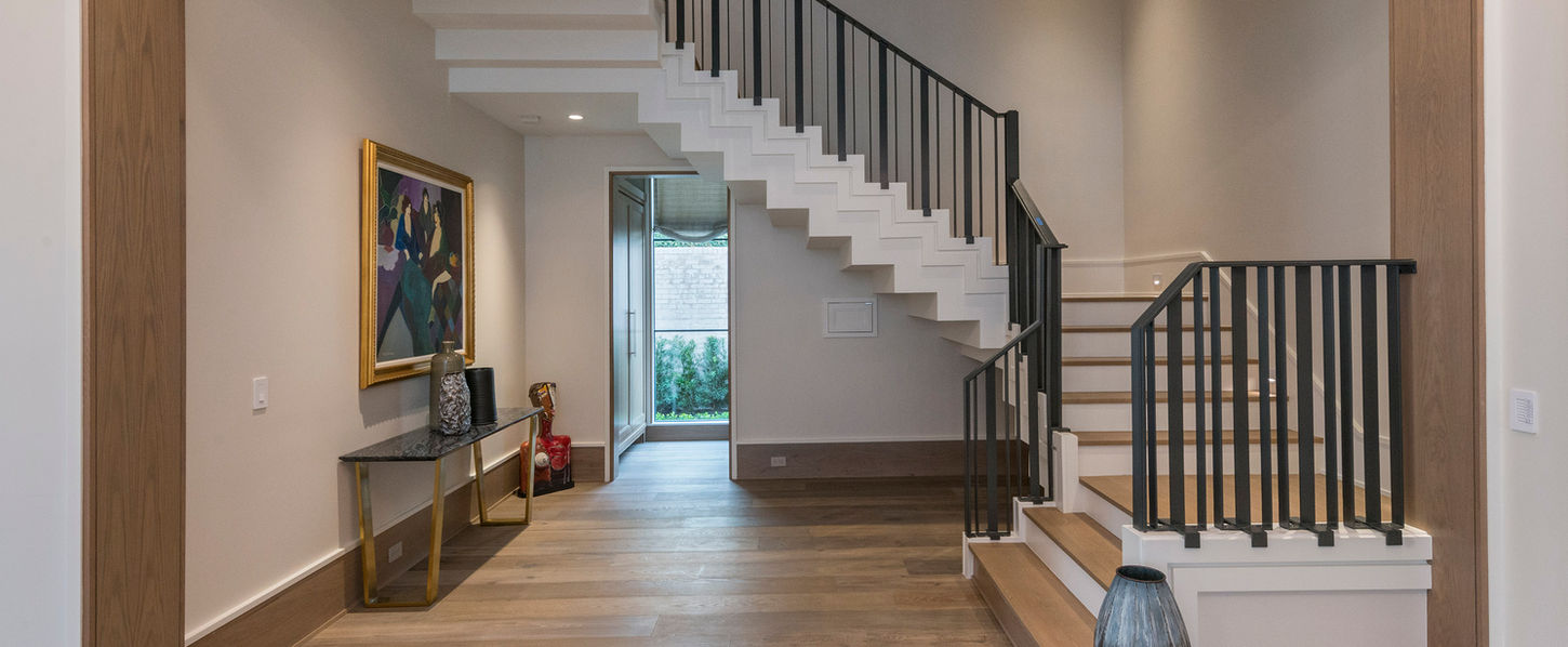 3233 Avalon Place_6221.jpg