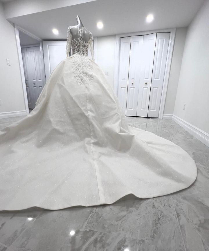 Thumbnail: 37: Wedding Dress (4-8)