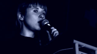 En passant : Merveilleuse Holly Herndon 