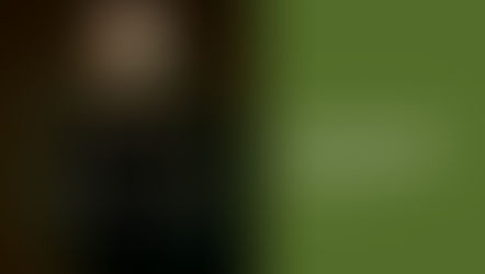 Man holding sign saying 'You've been hacked' and the title on the right saying 'Navigating DORA with Tech-Driven Agility'.