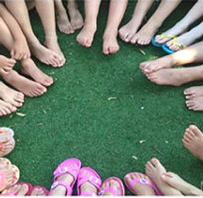 piedi bambini estate corso estivo live english