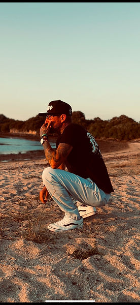 IMG_5143 (1)_edited.jpg