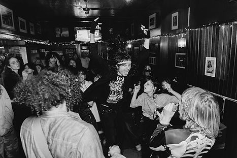 Bones_Experience_Good_Mixer_Jeanie_Jean (1).jpg