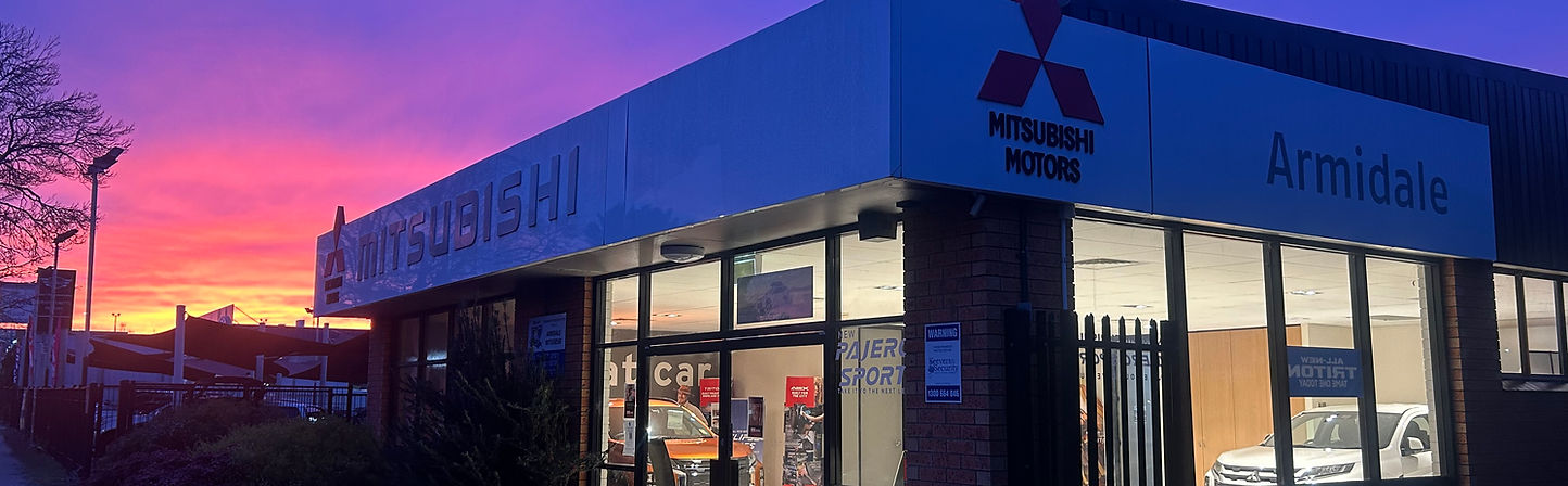 dealership mitsubishi pic .jpg