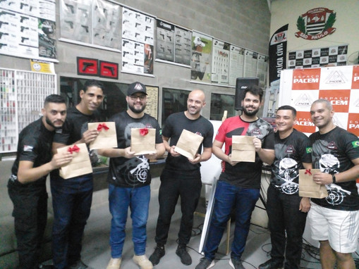 Equipe Pacem sendo homenageada pelo excelente trabalho e dedicação! Obrigada Leões de Judá