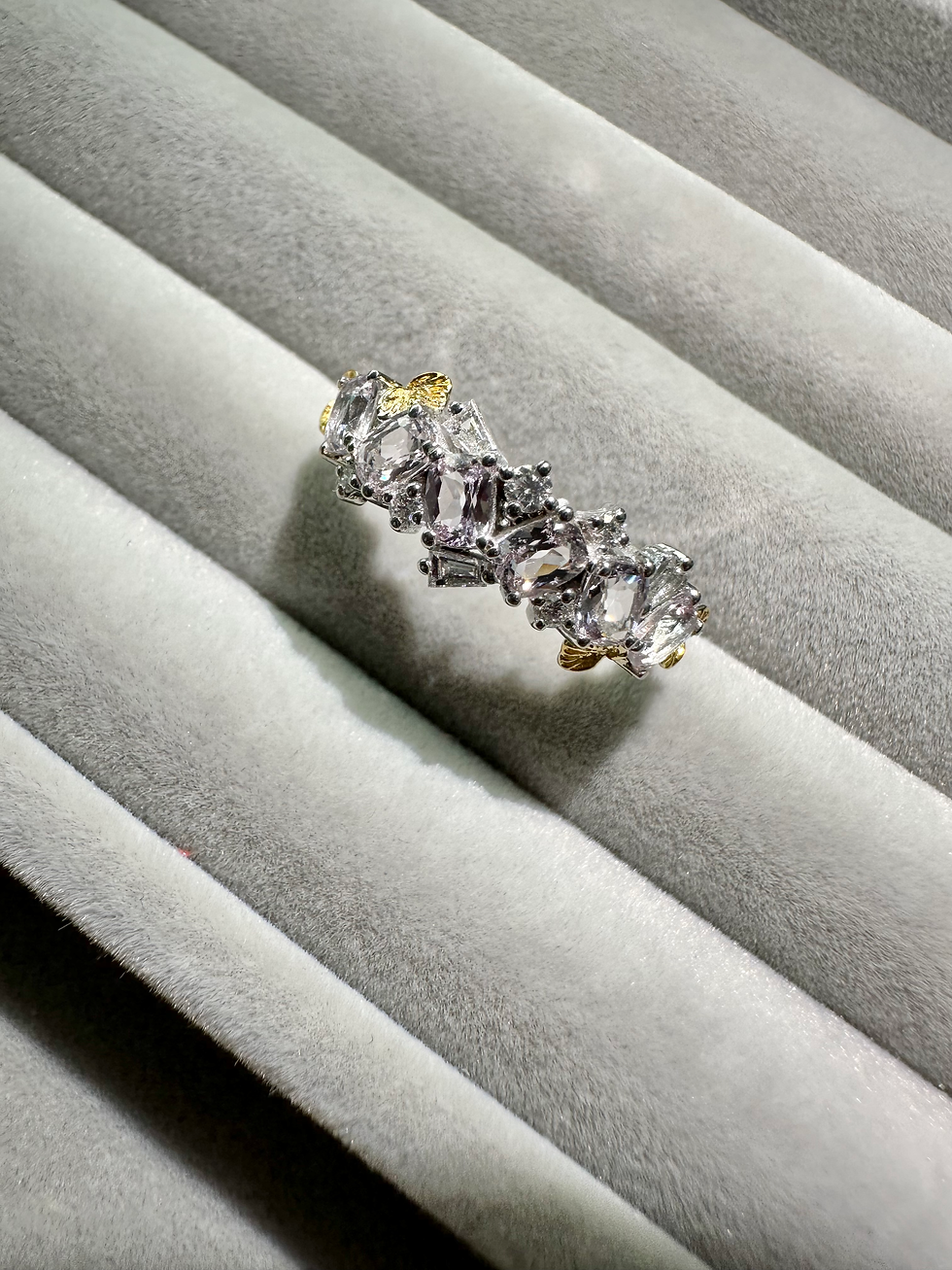 Thumbnail: Icho Bling (white gold)