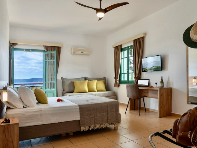 Deluxe Double Room with Sea View