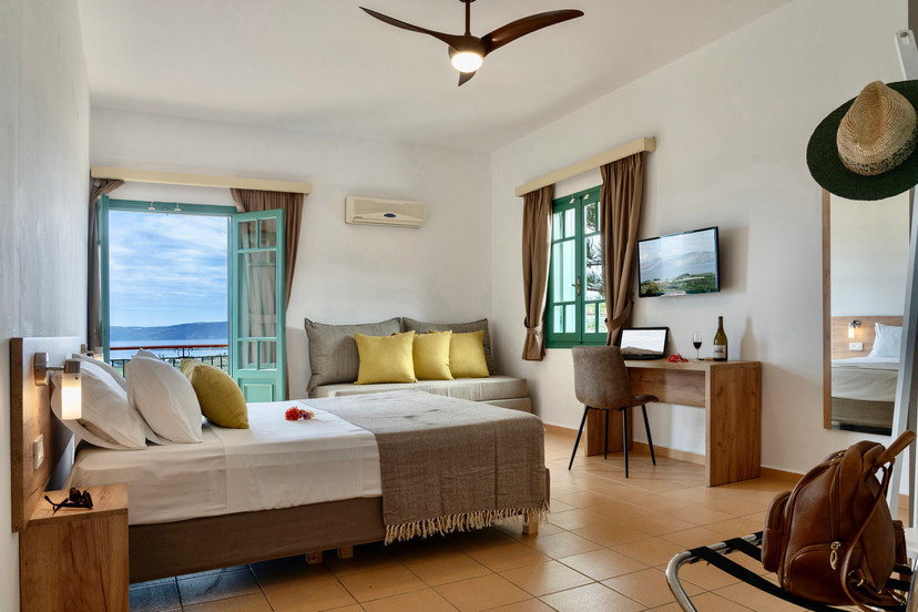 Deluxe Double Room with Sea View