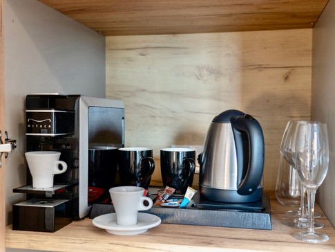 coffee and tea making facilities