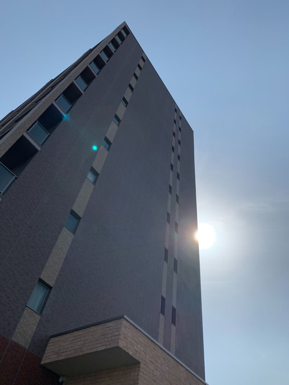 南西方向 from北側駐車場_太陽_0900_edited.jpg