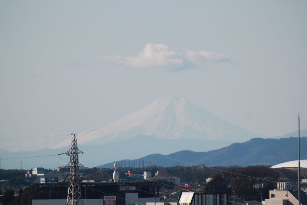 富士山の上に雲_IMG_7157_edited.jpg