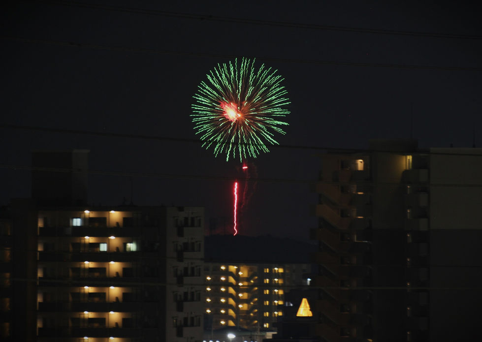 マンションから南東方向に見えた花火大会1.jpg