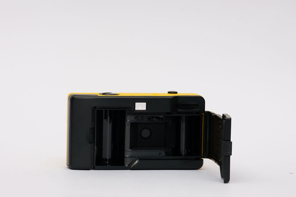 Thumbnail: UNDERWATER CAMERA WITH FLASH