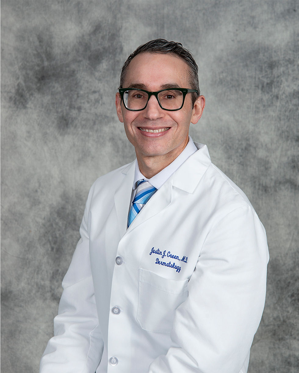 Dr.Green, dermatologist