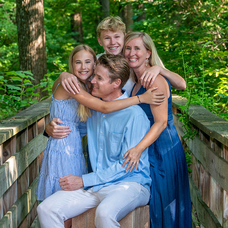 Family hugs, family portrait