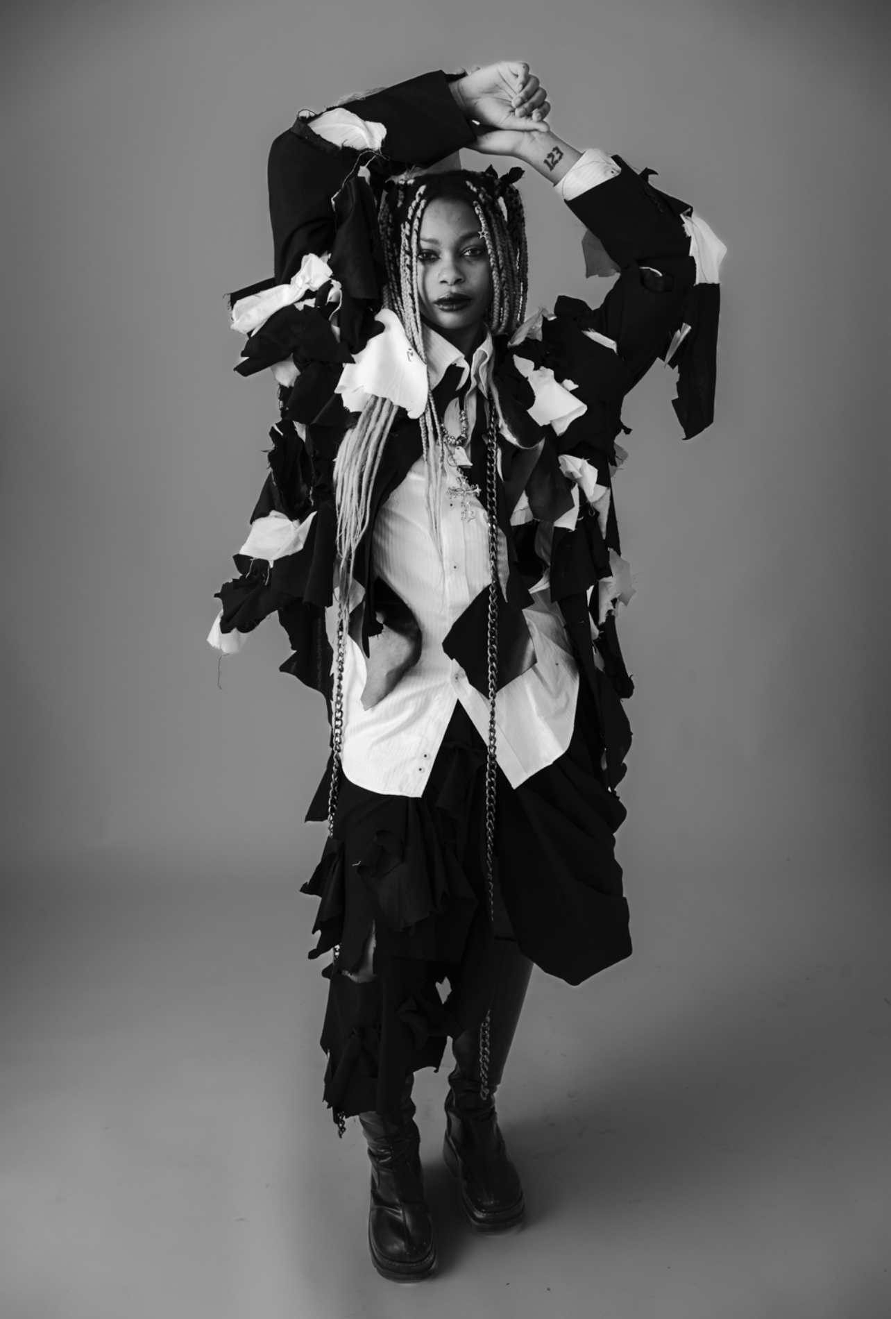 Eternal Shadows — image 18
