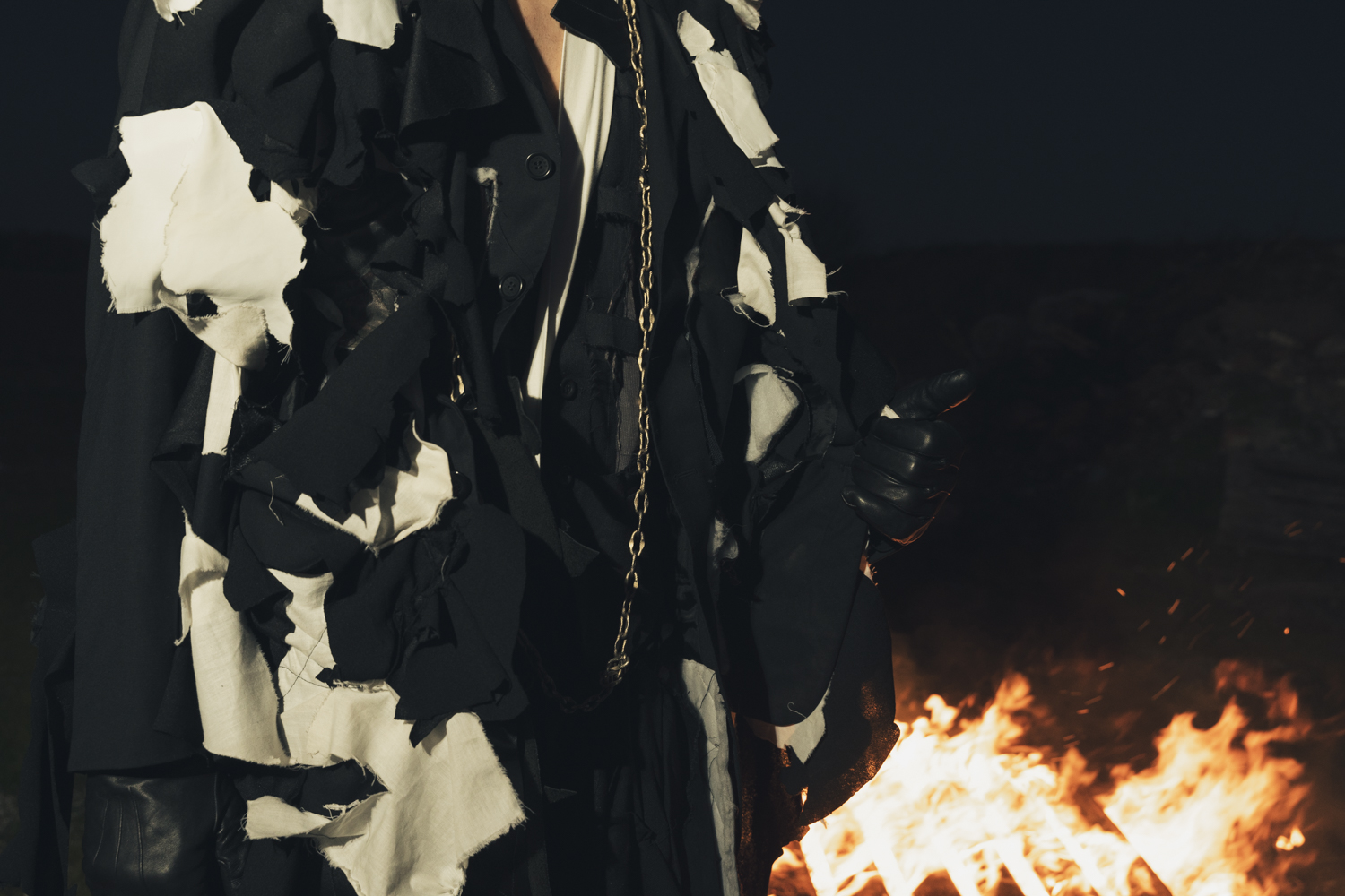 Eternal Shadows — image 37