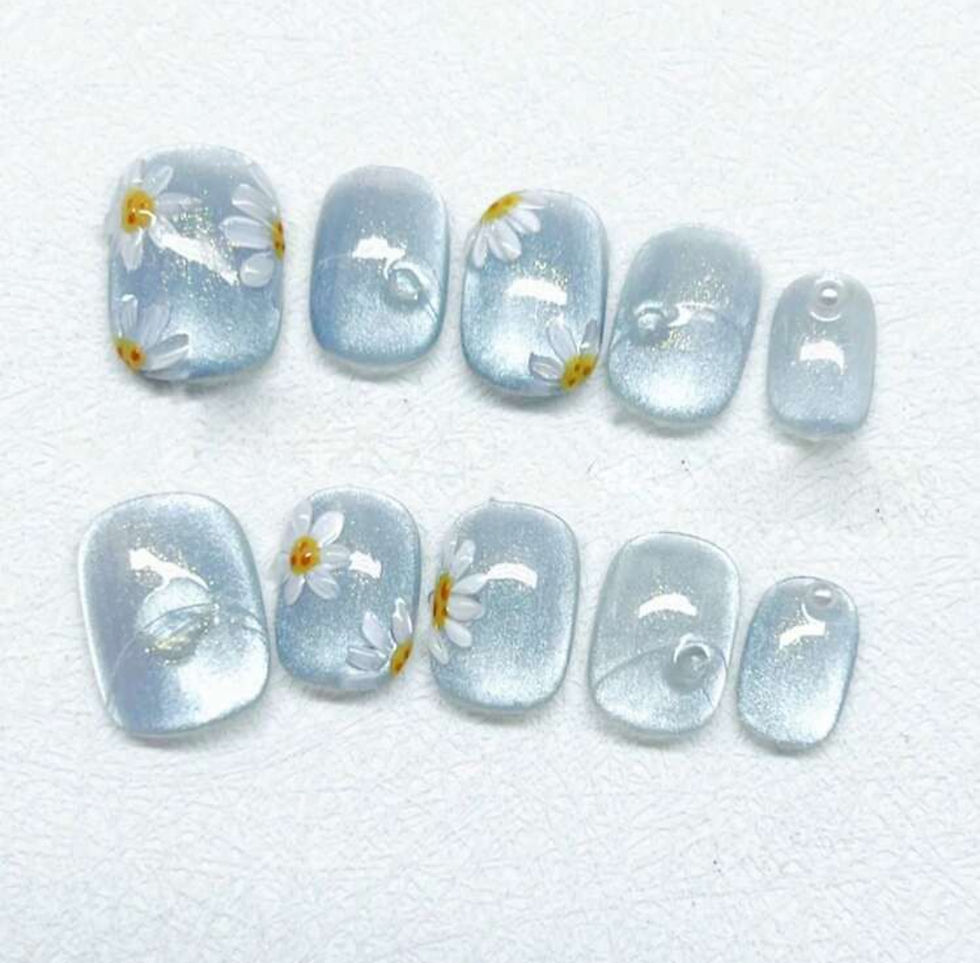 Thumbnail: Pretty Little Baby Nail Set