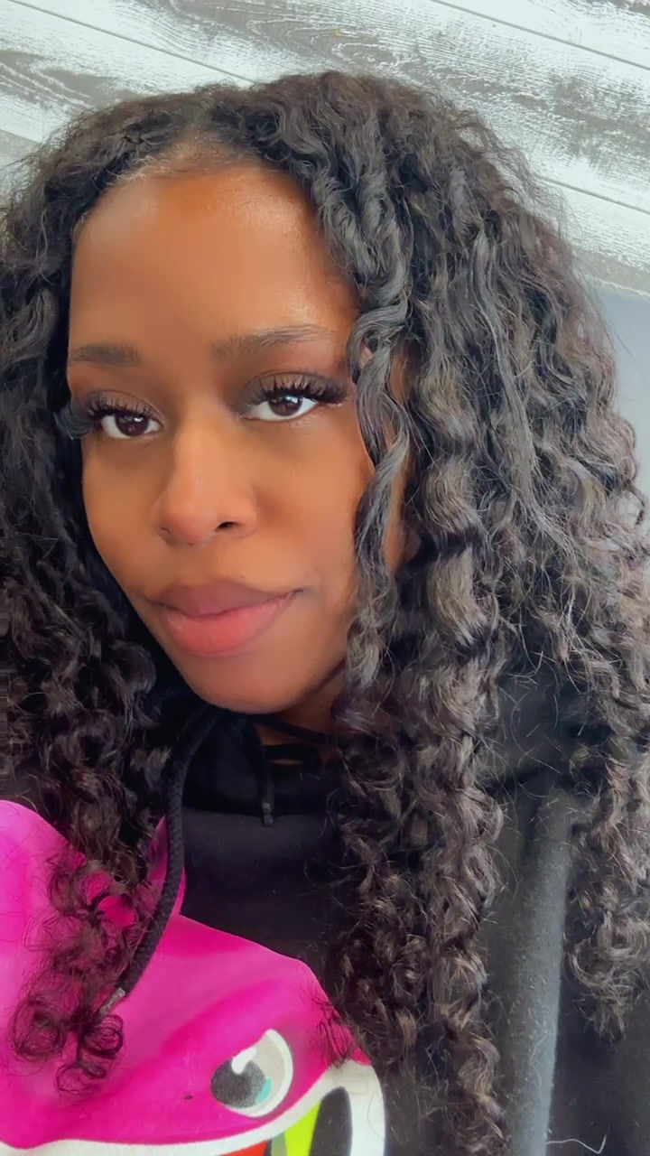 Thumbnail: Curly V Part Wig