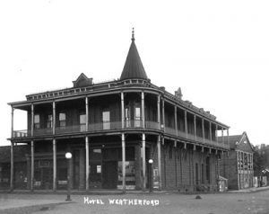 Charley's - The Weatherford Hotel 