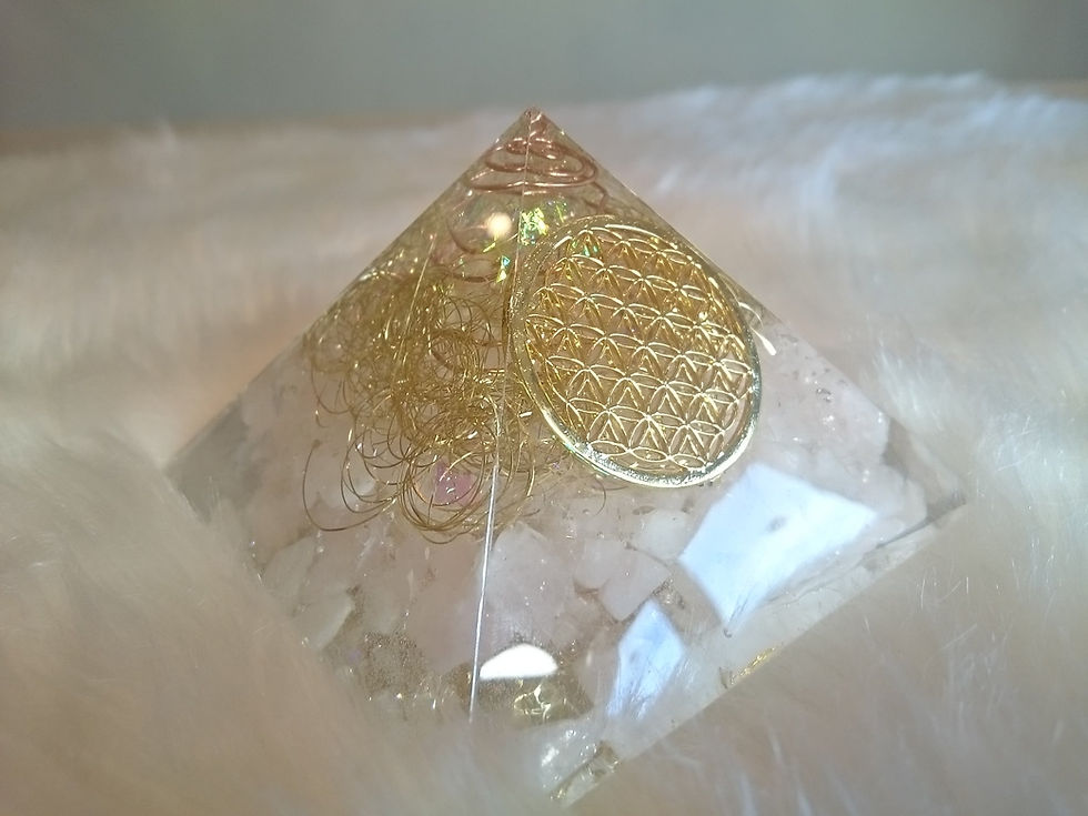 サムネイル： UOA認定講座　中級編　ピラミッドオルゴナイト